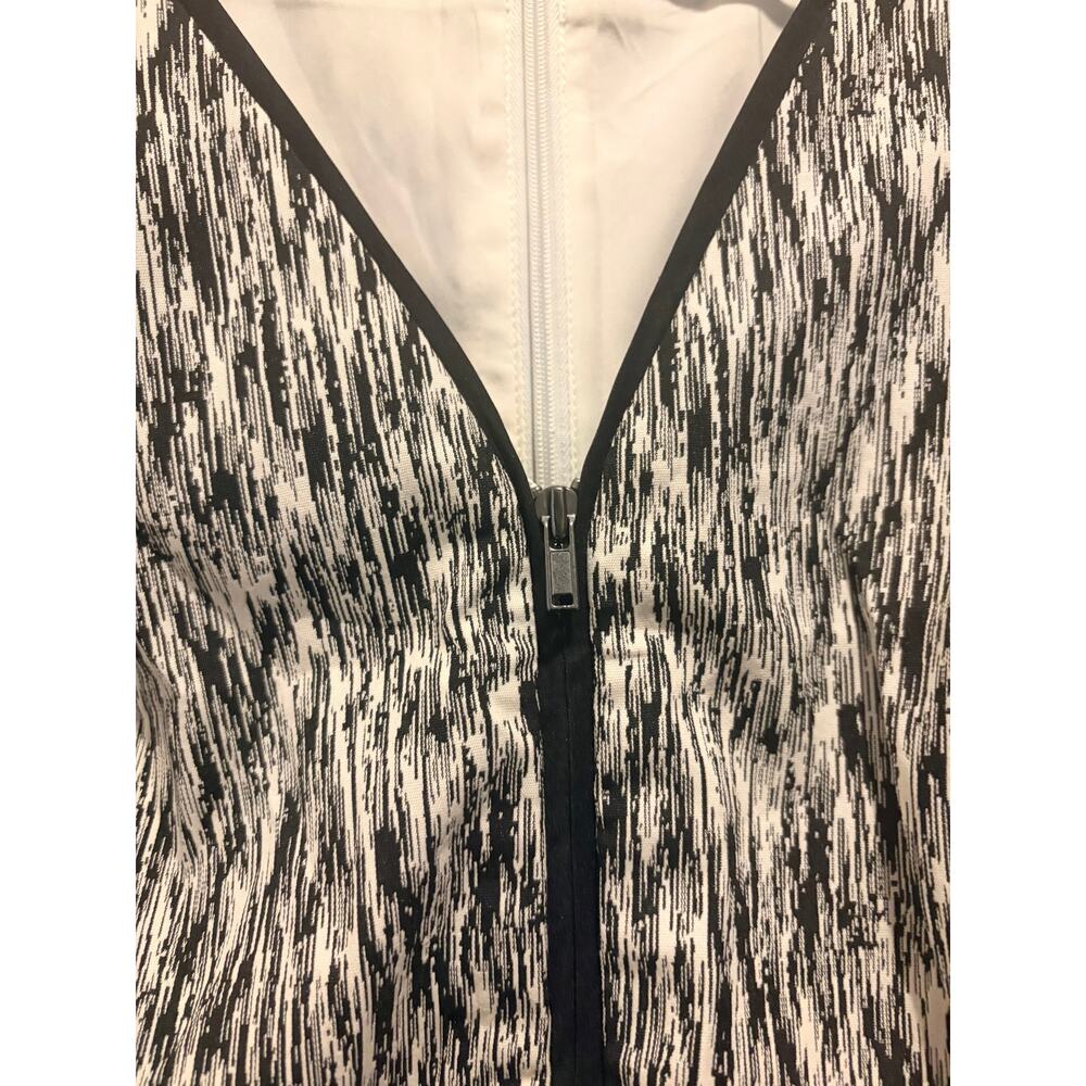 Banana Republic Black White Abstract Print Zip Sheath Dress Size 8 Cocktail Work - Picture 5 of 10
